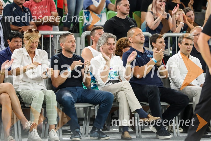  ... ;  Klemen Boštjančič, minister za finance; dr. Robert Golob, predsednik vlade RS;  Matej Erjavec, predsednik, Košarkarska Zveza Slovenije;  ... Košarkarska tekma Slovenija -  Hrvaška