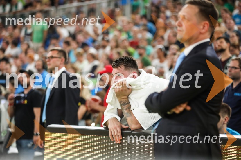  Luka  Dončić, košarkarKošarkarska tekma Slovenija -  Hrvaška