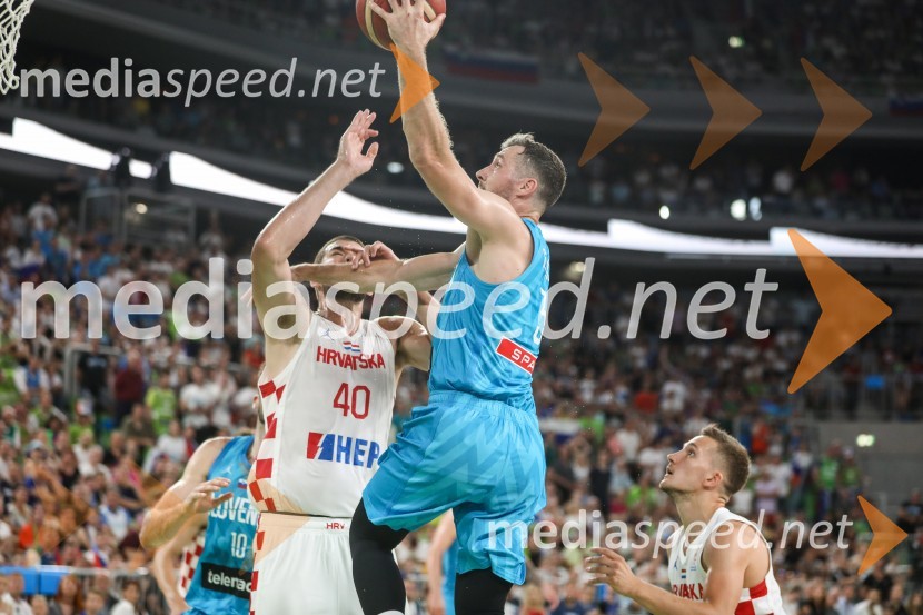  Ivica Zubac, košarkaš;  Goran Dragić, košarkarKošarkarska tekma Slovenija -  Hrvaška
