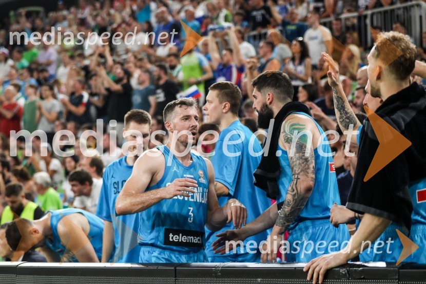  Goran Dragić, košarkar;  Žiga Dimec, košarkarKošarkarska tekma Slovenija -  Hrvaška