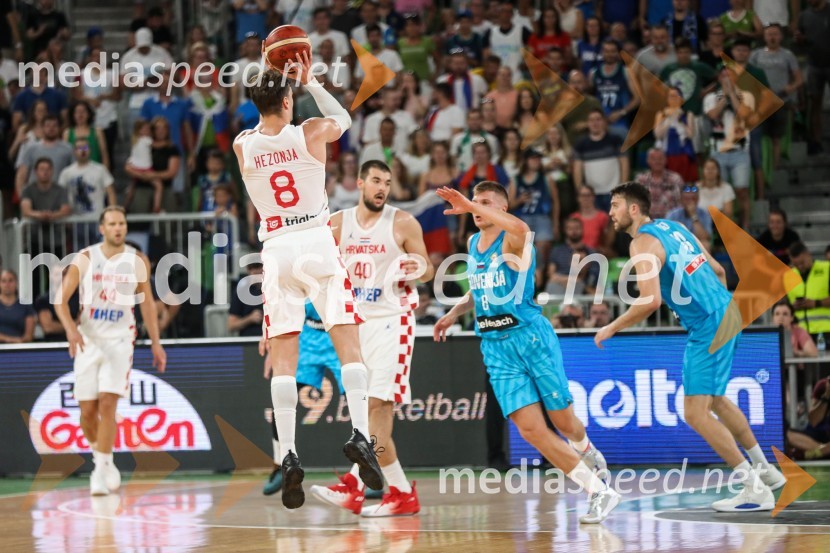  Mario Hezonja, košarkaš;  Ivica Zubac, košarkaš;  Edo Murić, košarkar;  Mike Tobey, košarkašKošarkarska tekma Slovenija -  Hrvaška