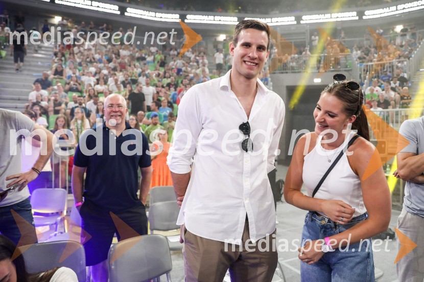  Jan  Kozamernik, odbojkar;  ... Košarkarska tekma Slovenija -  Hrvaška