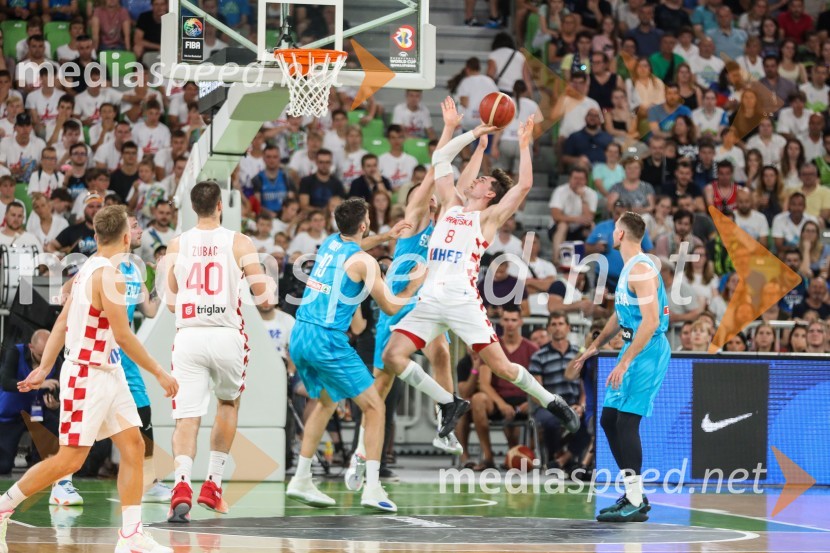  Mario Hezonja, košarkašKošarkarska tekma Slovenija -  Hrvaška