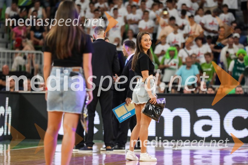 Košarkarska tekma Slovenija -  Hrvaška