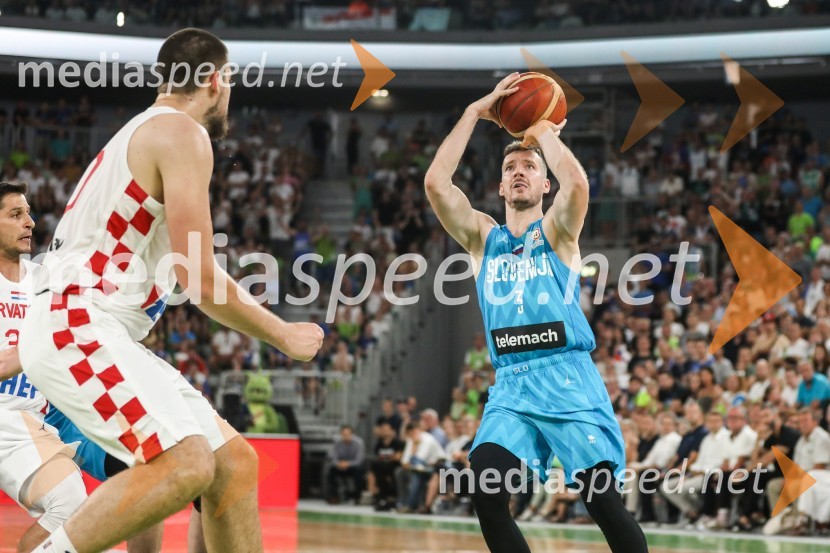  Ivica Zubac, košarkaš;  Goran Dragić, košarkarKošarkarska tekma Slovenija -  Hrvaška