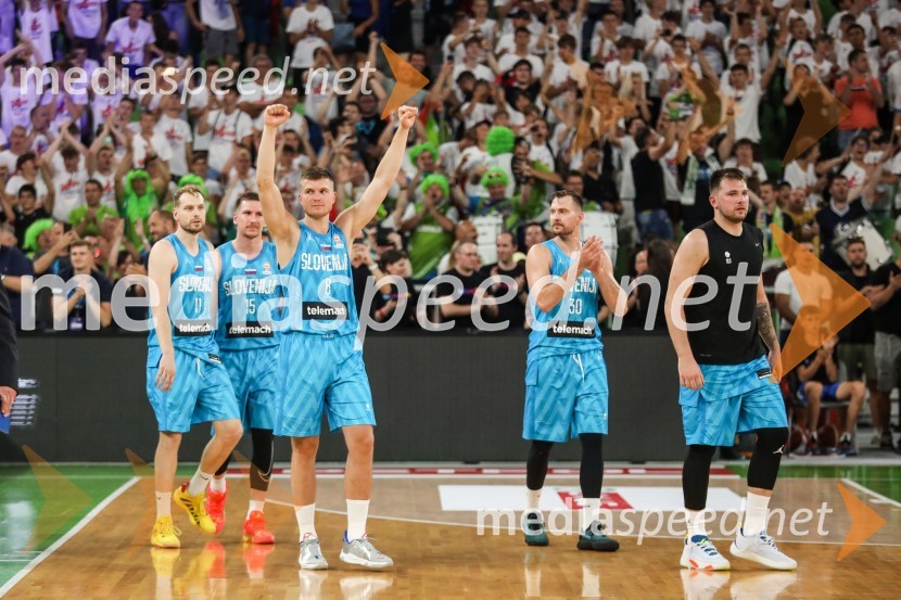  Jaka Blažič, košarkar;  ... ;  Edo Murić, košarkar;  Zoran Dragić, košarkar;  Luka  Dončić, košarkarKošarkarska tekma Slovenija -  Hrvaška