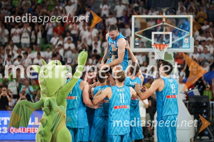  Zoran Dragić, košarkarKošarkarska tekma Slovenija -  Hrvaška