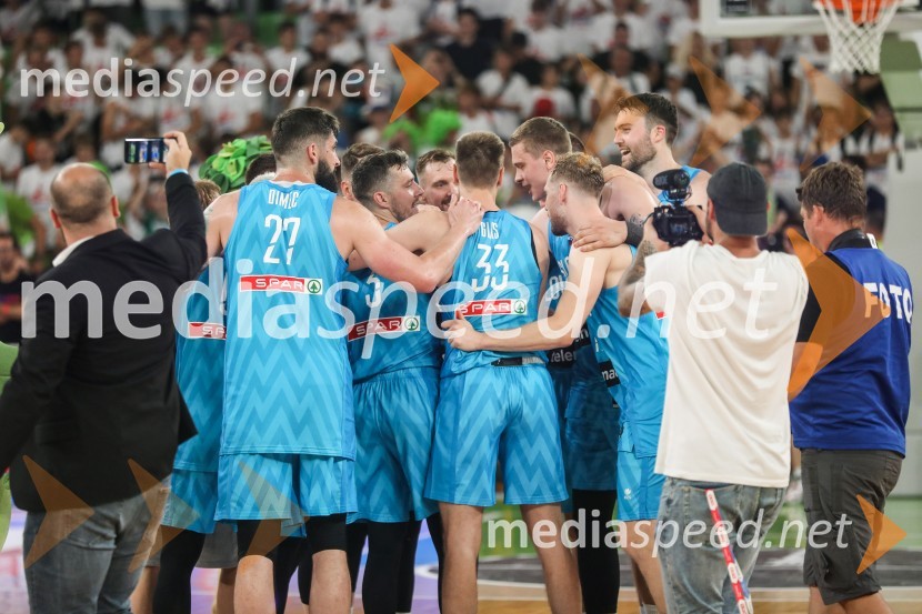 Košarkarska tekma Slovenija -  Hrvaška