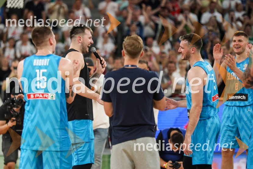  Gregor  Hrovat, košarkar;  Luka  Dončić, košarkar;  Goran Dragić, košarkarKošarkarska tekma Slovenija -  Hrvaška