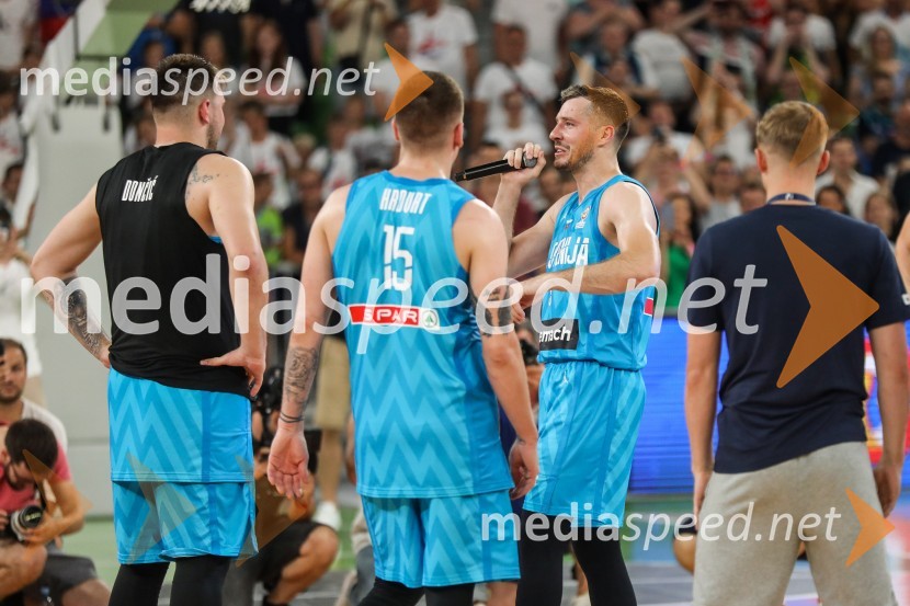  Luka  Dončić, košarkar;  Gregor  Hrovat, košarkar;  Goran Dragić, košarkarKošarkarska tekma Slovenija -  Hrvaška