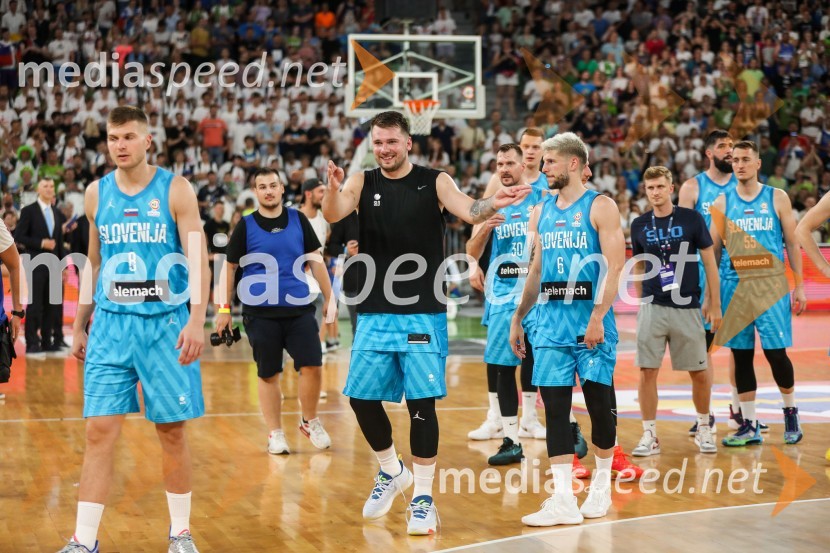  Edo Murić, košarkar;  Luka  Dončić, košarkar;  Aleksej  Nikolić, košarkarKošarkarska tekma Slovenija -  Hrvaška