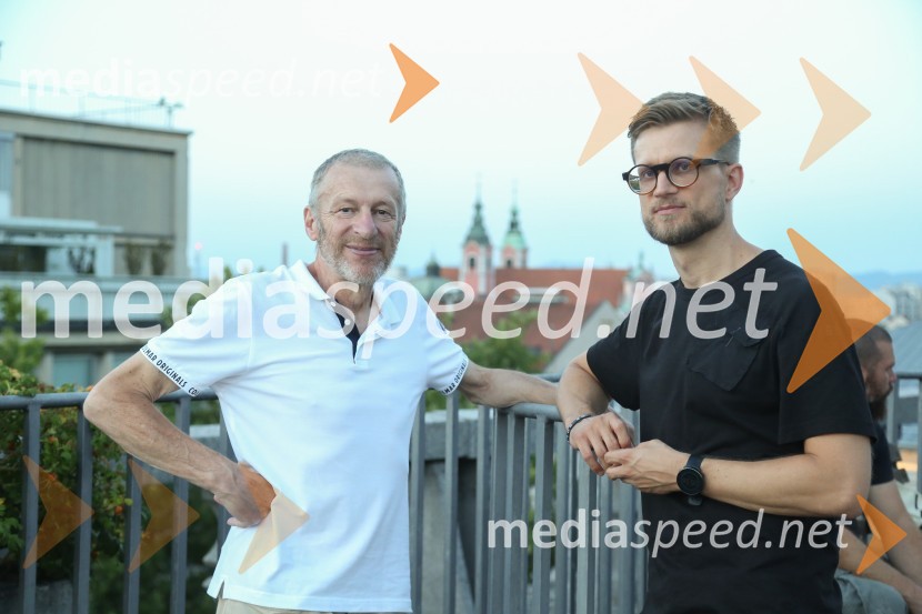  ... ;  Jaša Koceli, režiserMojster, premiera