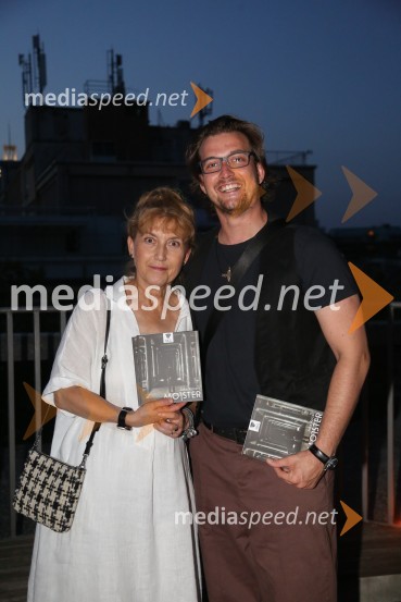  Barbara Hieng Samobor, direktorica in umetniška vodja MGL;  ... Mojster, premiera