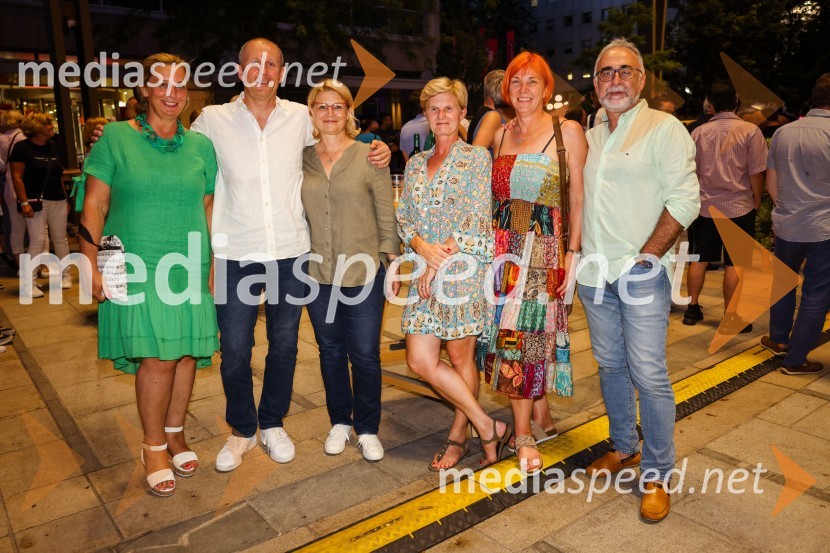  ... ;  ... ;  ... ;  ... ;  ... ;  Aleksander Štefanac, predsednik Zbornice računovodskih servisovKoncert skupine BAJAGA I INSTRUKTORI, Festival Lent 2022