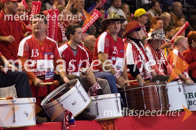 Navijači Krim MercatorjaRokomet, Liga prvakinj, 5. krog skupine D: Krim Mercator - Nürnberg