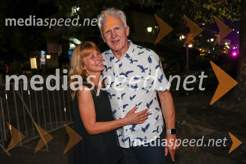  Mirjam Povh;  Andrej Šifrer, glasbenikKoncert skupine BAJAGA I INSTRUKTORI, Festival Lent 2022