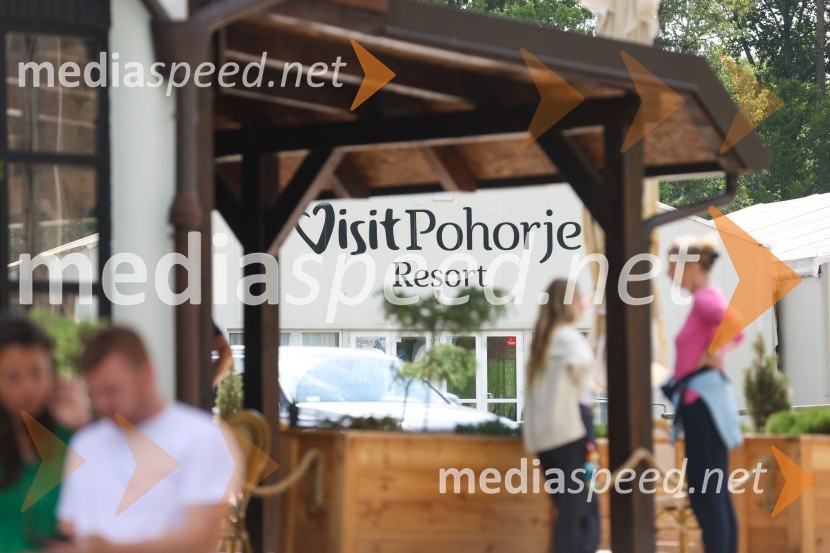 Grand Tour - slavni avtomobilski trio na obisku v Mariboru