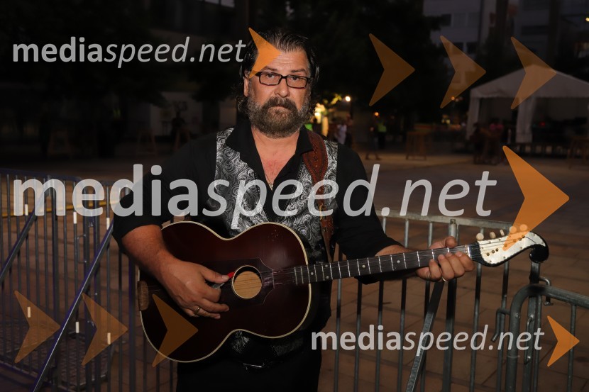  Igor Misdaris, glasbenik, skupina ŠukarFestival Lent 2022, zaključek