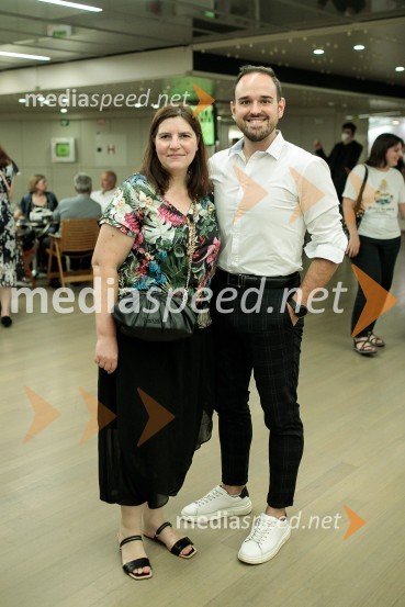  Teja Pelko, novinarka, Svet24;  Žiga Lakner, pevecRekviem, Festival Ljubljana 2022