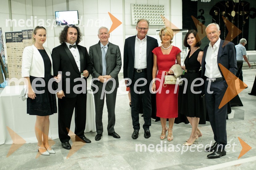  ... ;  ... ;  ... ;  Janez  Škrabec, direktor Riko d.o.o.;  Nevenka Črešnar Pergar, lastnica in direktorica podjetja NP Consulting;  ... ;  Janez  Pergar, prokurist NP ConsultingRekviem, Festival Ljubljana 2022