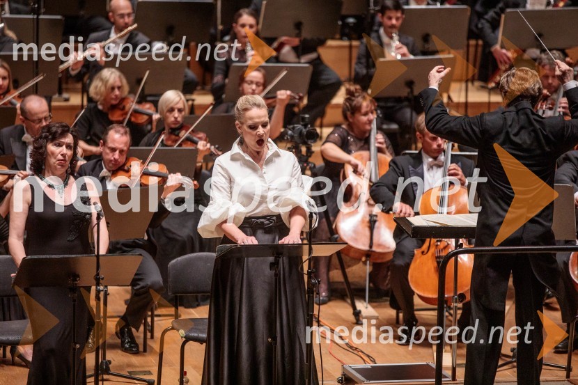  Krassimira Stoyanova, operna pevka;  Elina Garanča, operna pevka;  Roberto Abbado, dirigentRekviem, Festival Ljubljana 2022