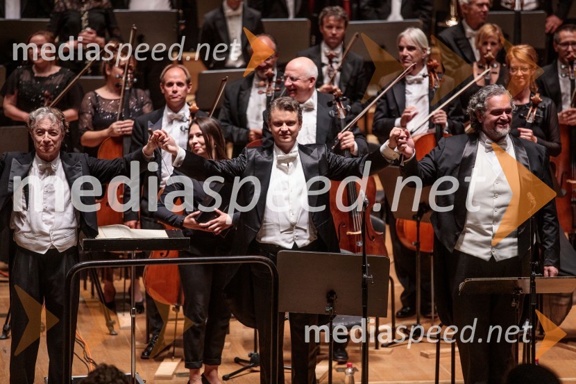  Roberto Abbado, dirigent;  Dmytro Popov, operni pevec;  Riccardo  Zanellato, operni pevecRekviem, Festival Ljubljana 2022
