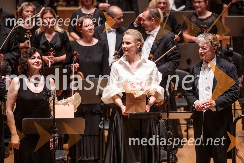  Krassimira Stoyanova, operna pevka;  Elina Garanča, operna pevka;  Roberto Abbado, dirigentRekviem, Festival Ljubljana 2022