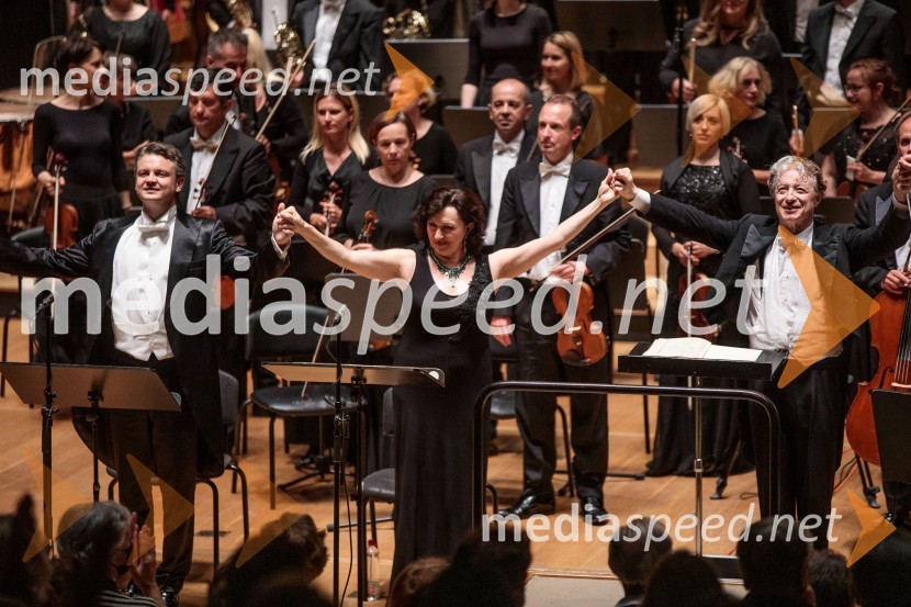  Dmytro Popov, operni pevec;  Krassimira Stoyanova, operna pevka;  Roberto Abbado, dirigentRekviem, Festival Ljubljana 2022