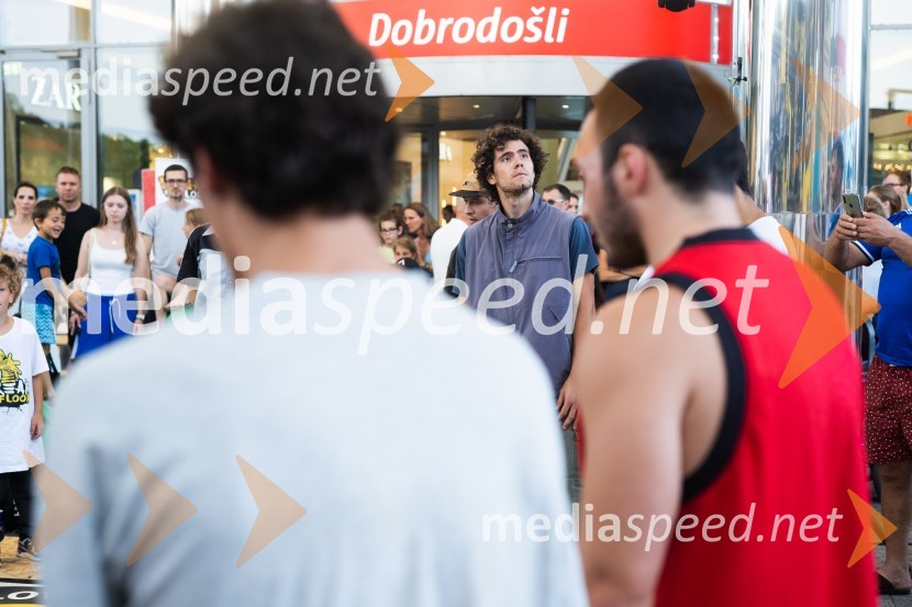 Brake the Floor 2022, mednarodni plesni dogodek, petek