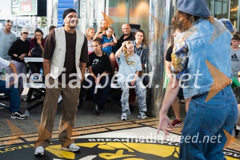 Brake the Floor 2022, mednarodni plesni dogodek, petek