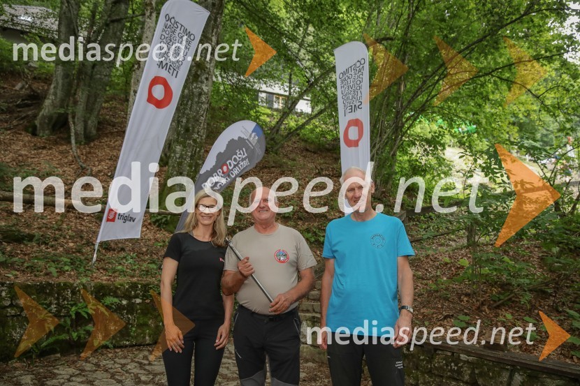   Ana Cergolj Kebler, Zavarovalnica Triglav;  Marko Kopač, predsednik PD Kranjska Gora ;  Jože Rovan, predsednik PZSVedno več obiskovalcev gora, več dela za markaciste