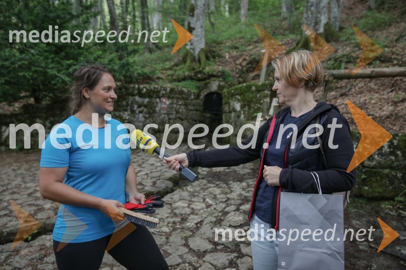 Vedno več obiskovalcev gora, več dela za markaciste