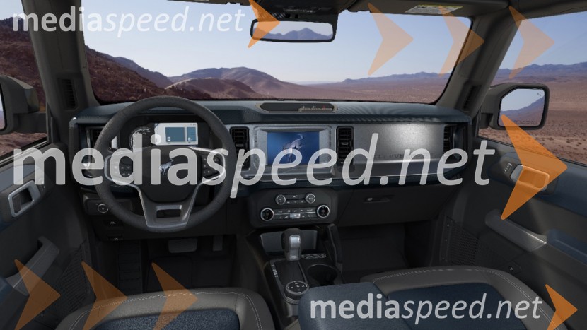 Ford Bronco se podaja na novo območje – v Evropo prihaja omejeno število kultnih ameriških terencev