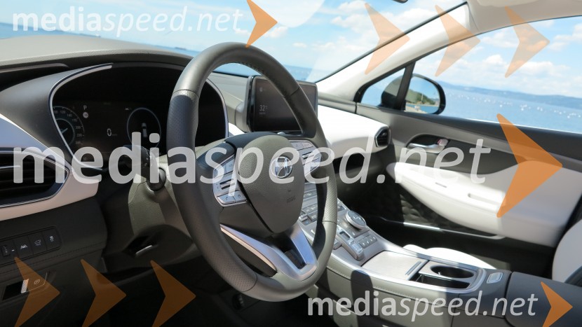 Hyundai SANTA FE Plug-in Hybrid