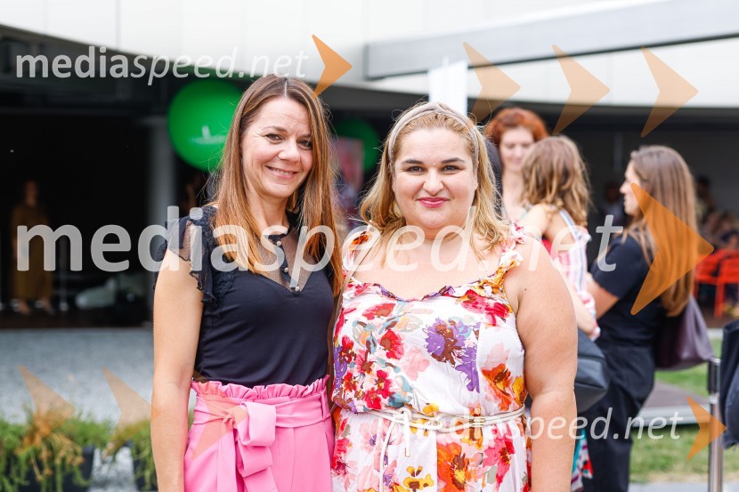  Martina Dolgan, vodja oglasnega trženja, Založba Mladinska knjiga;  Nataša Purgaj, Spar SlovenijaPogovor z ameriško vlogerko Kristino Kuzmič ob izidu knjige Drži se