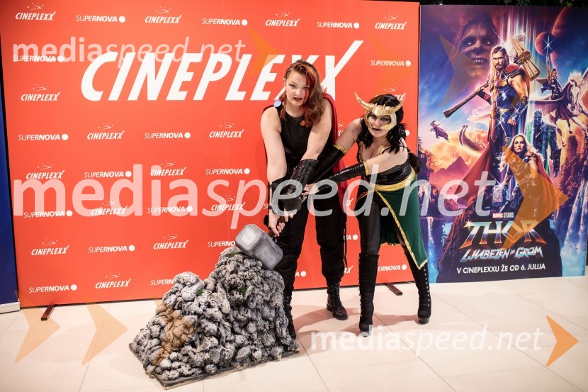  Lara Mayland;  Klara Krebs, NOXVečer Superjunakov in premiera filma Thor: Ljubezen in grom v Cineplexxu