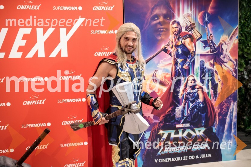  Matic Gaiser, ThorVečer Superjunakov in premiera filma Thor: Ljubezen in grom v Cineplexxu