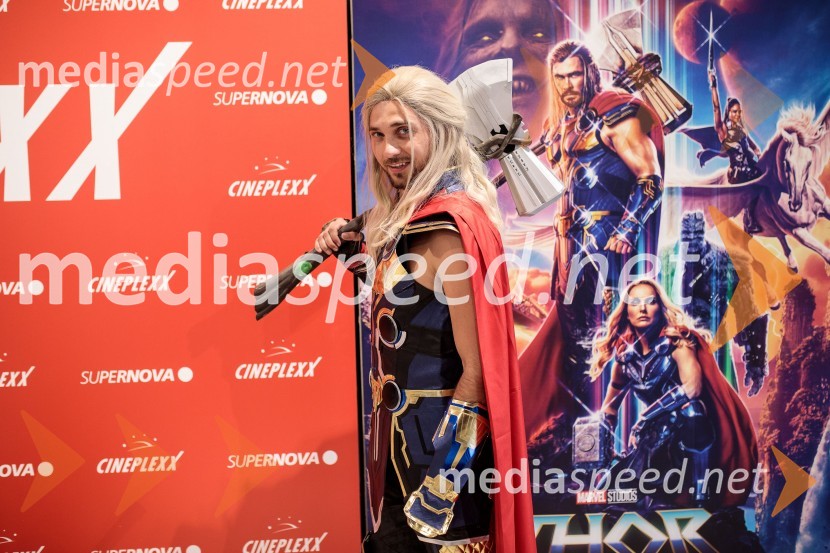  Matic Gaiser, ThorVečer Superjunakov in premiera filma Thor: Ljubezen in grom v Cineplexxu