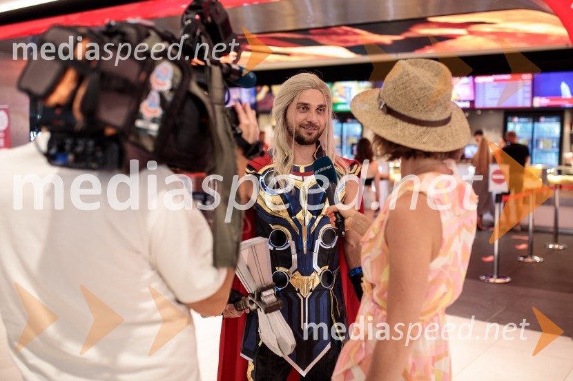  Matic Gaiser, ThorVečer Superjunakov in premiera filma Thor: Ljubezen in grom v Cineplexxu