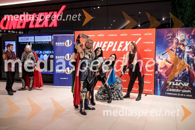 Večer Superjunakov in premiera filma Thor: Ljubezen in grom v Cineplexxu