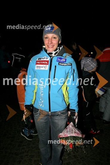 Ilka Štuhec, mladinska svetovna prvakinja v slalomuZlata Lisica, podelitev nagrad za veleslalom in žrebanje startnih številk za slalom