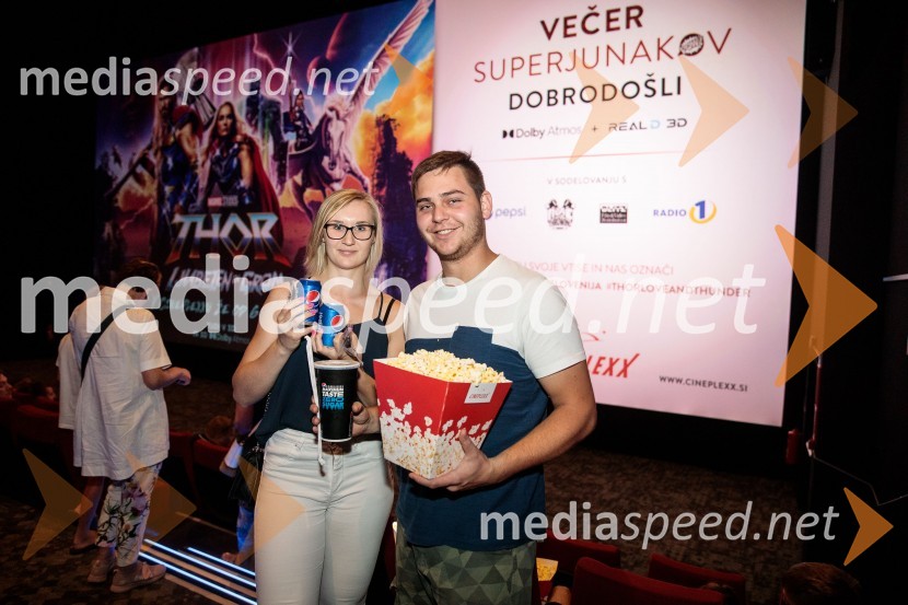Večer Superjunakov in premiera filma Thor: Ljubezen in grom v Cineplexxu