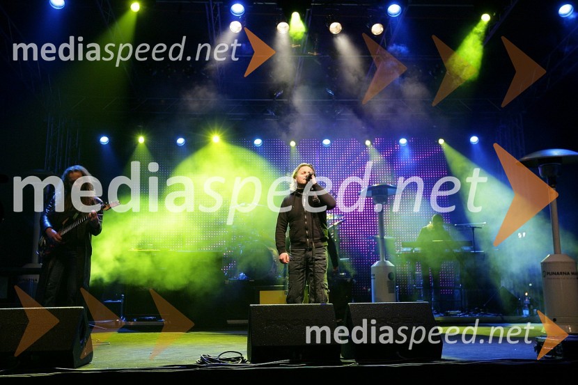 Skupina Šank rockZlata Lisica, podelitev nagrad za veleslalom in žrebanje startnih številk za slalom