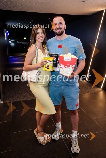  Ariana Hodžić, Miss turizma 2018;  Pero MartićVečer Superjunakov in premiera filma Thor: Ljubezen in grom v Cineplexxu