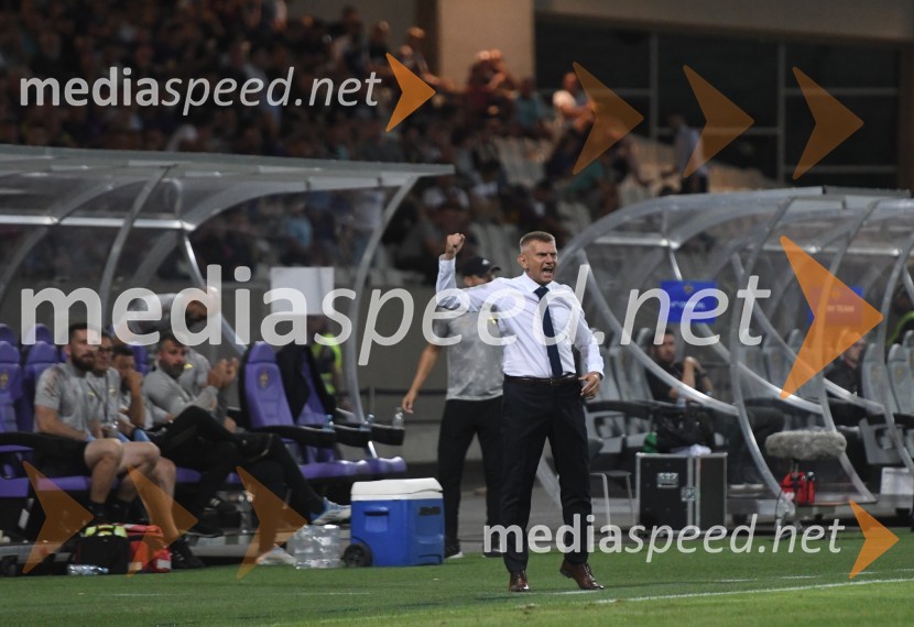  Radovan Karanović, trener NK MariborNogometna tekma NK Maribor - FC Šahtar Soligorsk