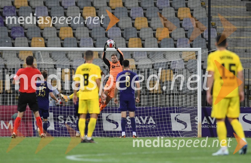 Nogometna tekma NK Maribor - FC Šahtar Soligorsk