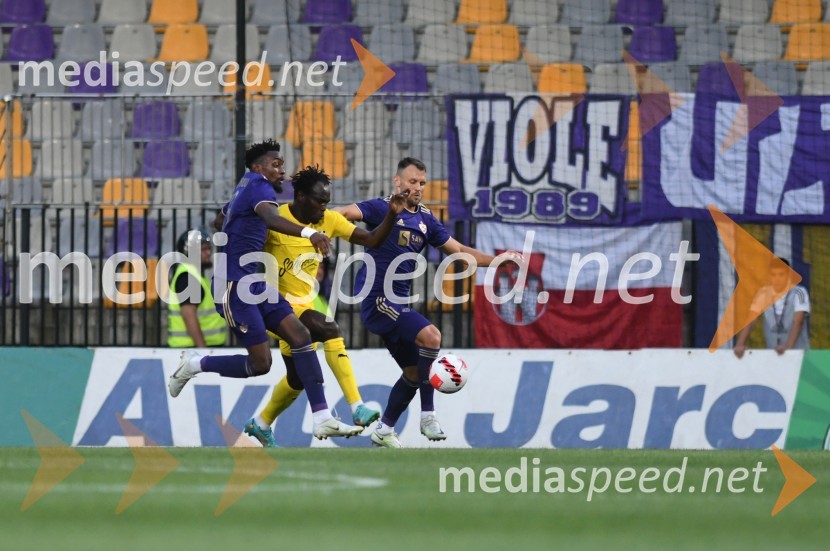  Antoine Makoumbou, nogometaš, NK Maribor;  ... ;  Max  Watson, nogometaš, NK MariborNogometna tekma NK Maribor - FC Šahtar Soligorsk