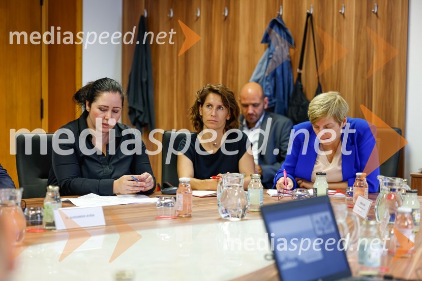 Delovno srečanje treh ministrov v Kranju