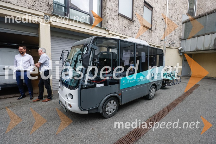 Delovno srečanje treh ministrov v Kranju