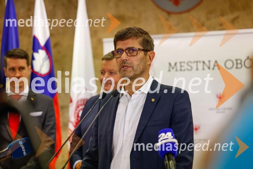  Matjaž Rakovec, župan Mestne občine KranjDelovno srečanje treh ministrov v Kranju